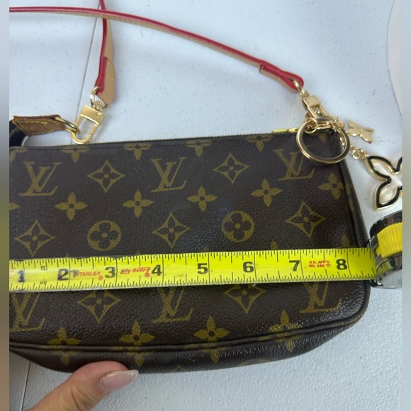 LOUIS VUITTON MONOGRAM POCHETTE BAG - Picture 13 of 14